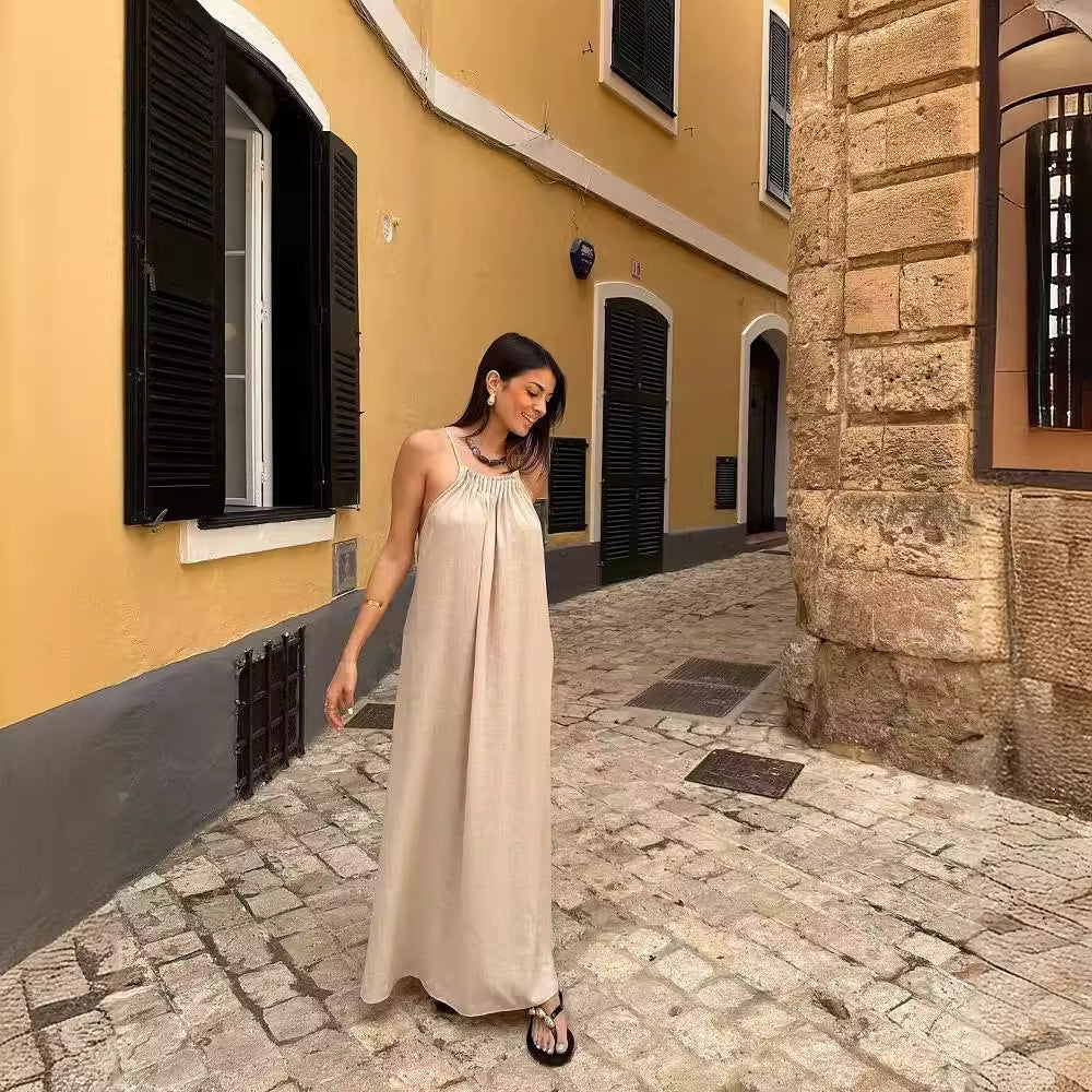 Robe dos nu perlée avec bretelles