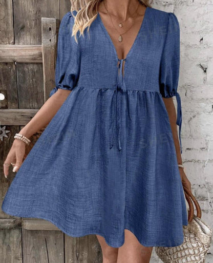 Robe Évasée à Lacets sur le Buste avec Décolleté Plongeant en V