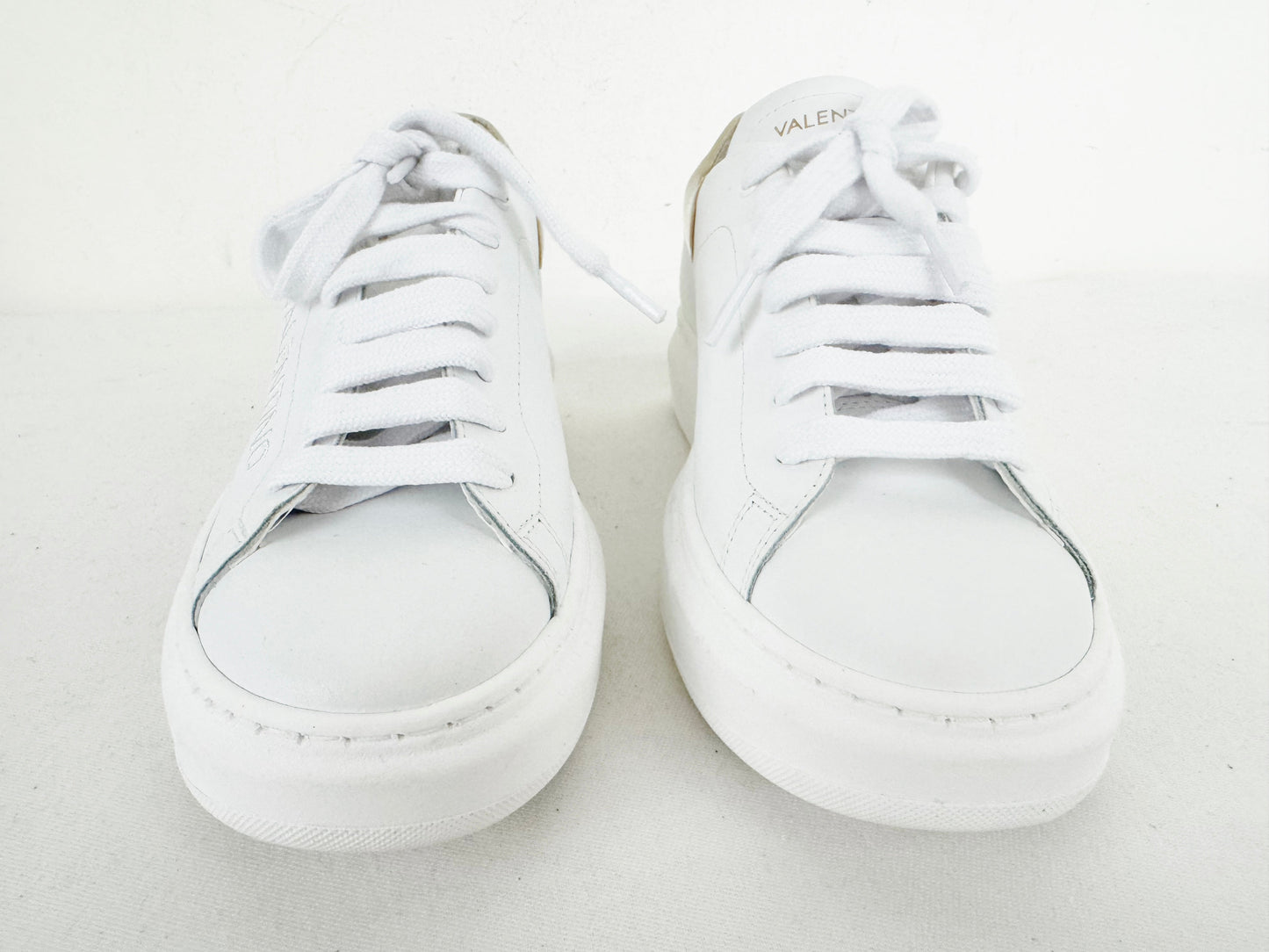 NEW Valentino Leather Sneaker Size 8