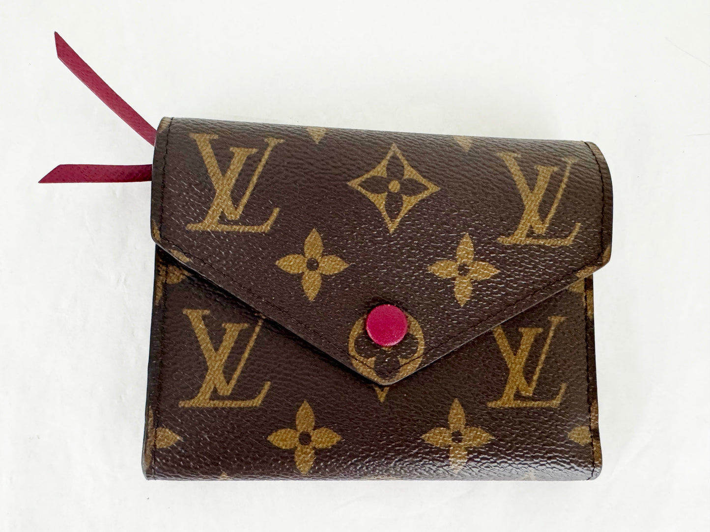 NEW Louis Vuitton Victorine Wallet
