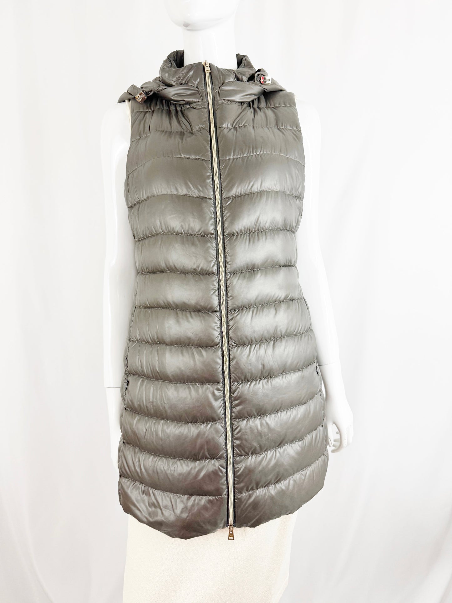 Herno Serena Puffer Vest Size 10