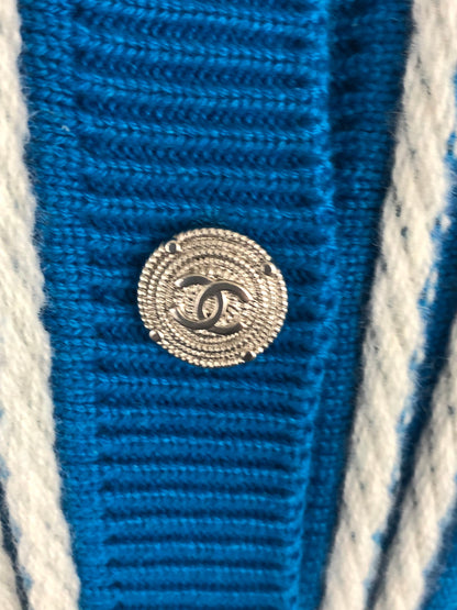NEW Chanel Cashmere Cardigan Size M / 8