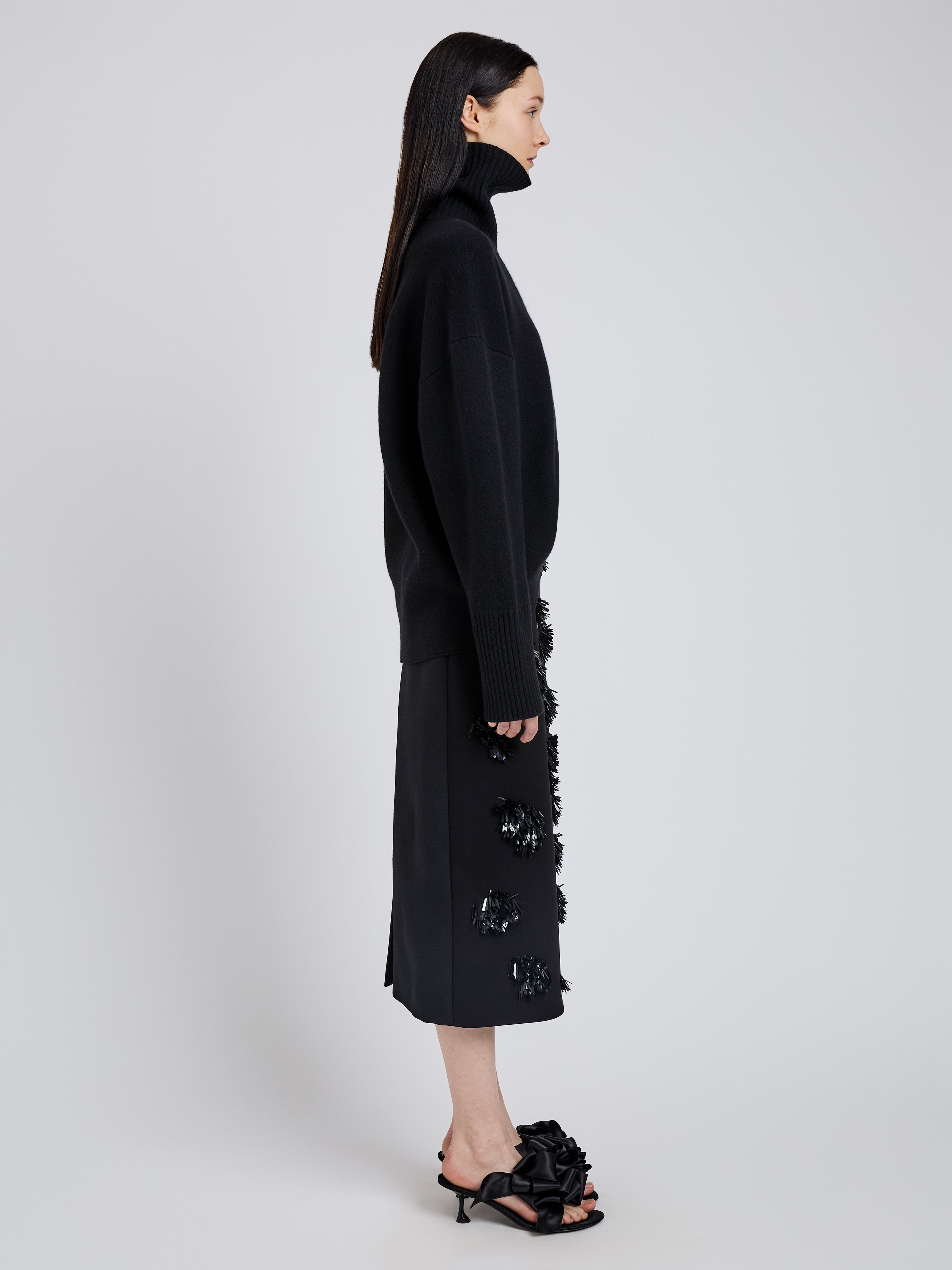 Mora Women's Skirt | Embroidered Compact Crepe 2