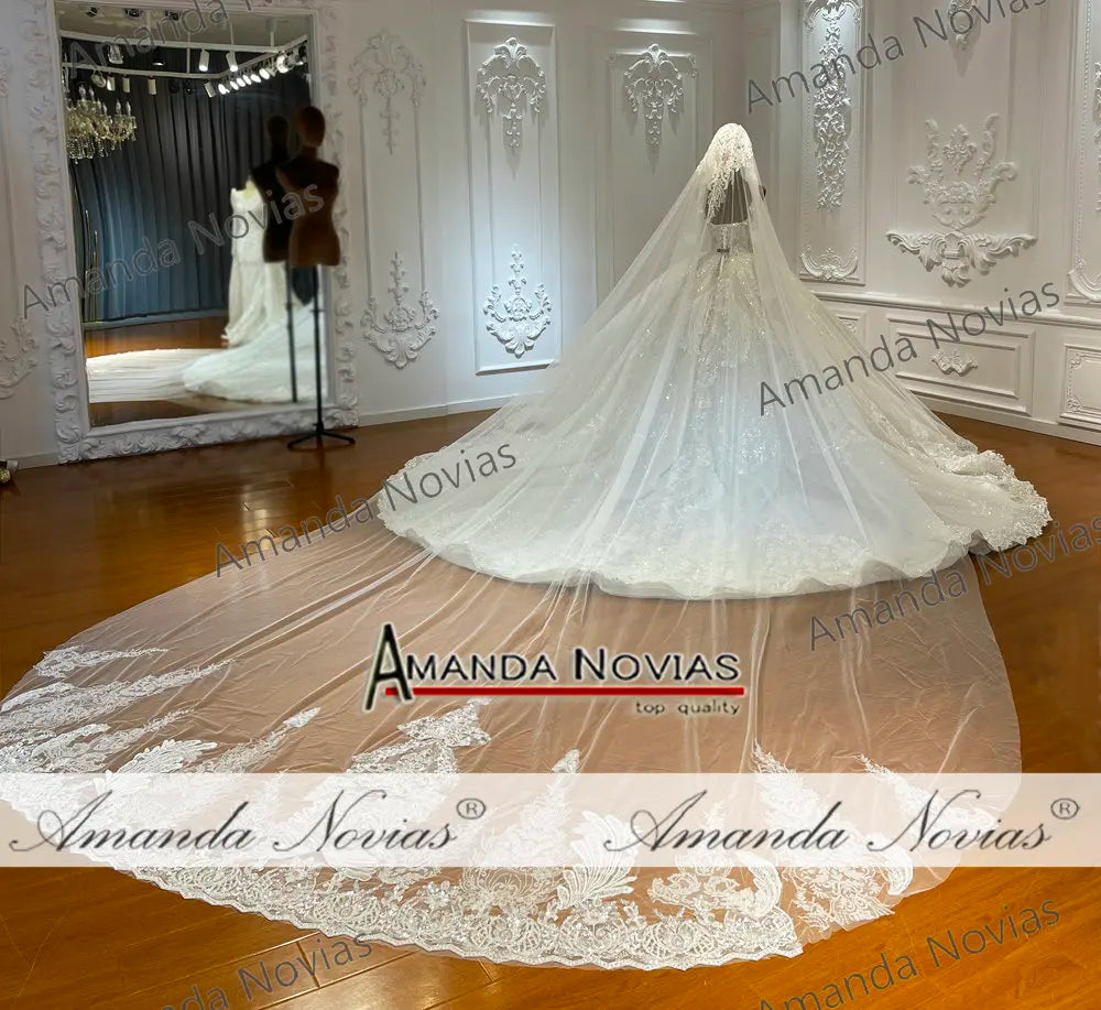 Luxury Beaded Ball Gown Wedding Dress