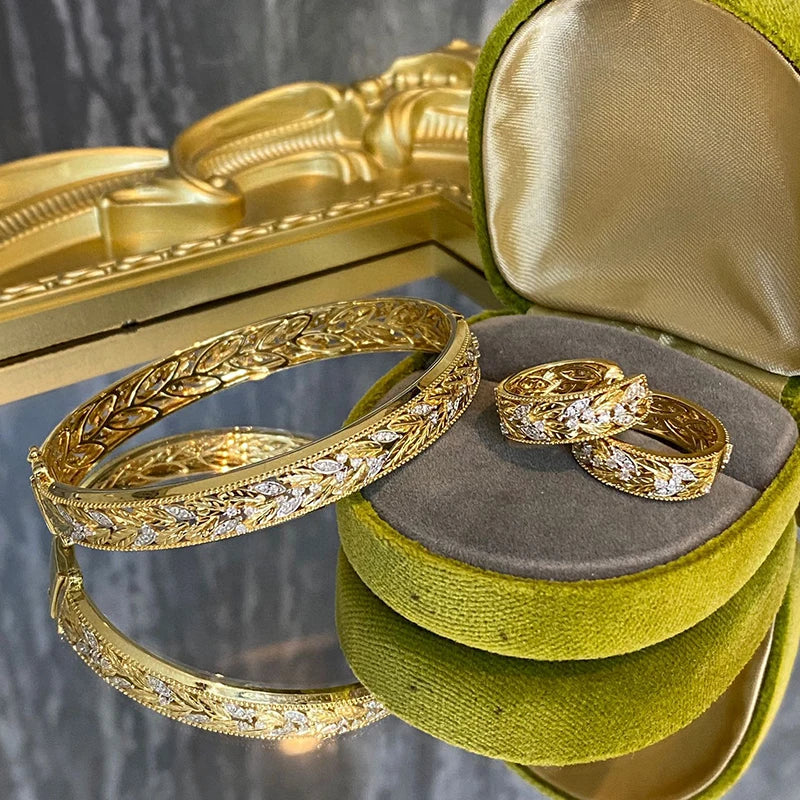 18K Gold Diamond Jewelry Set