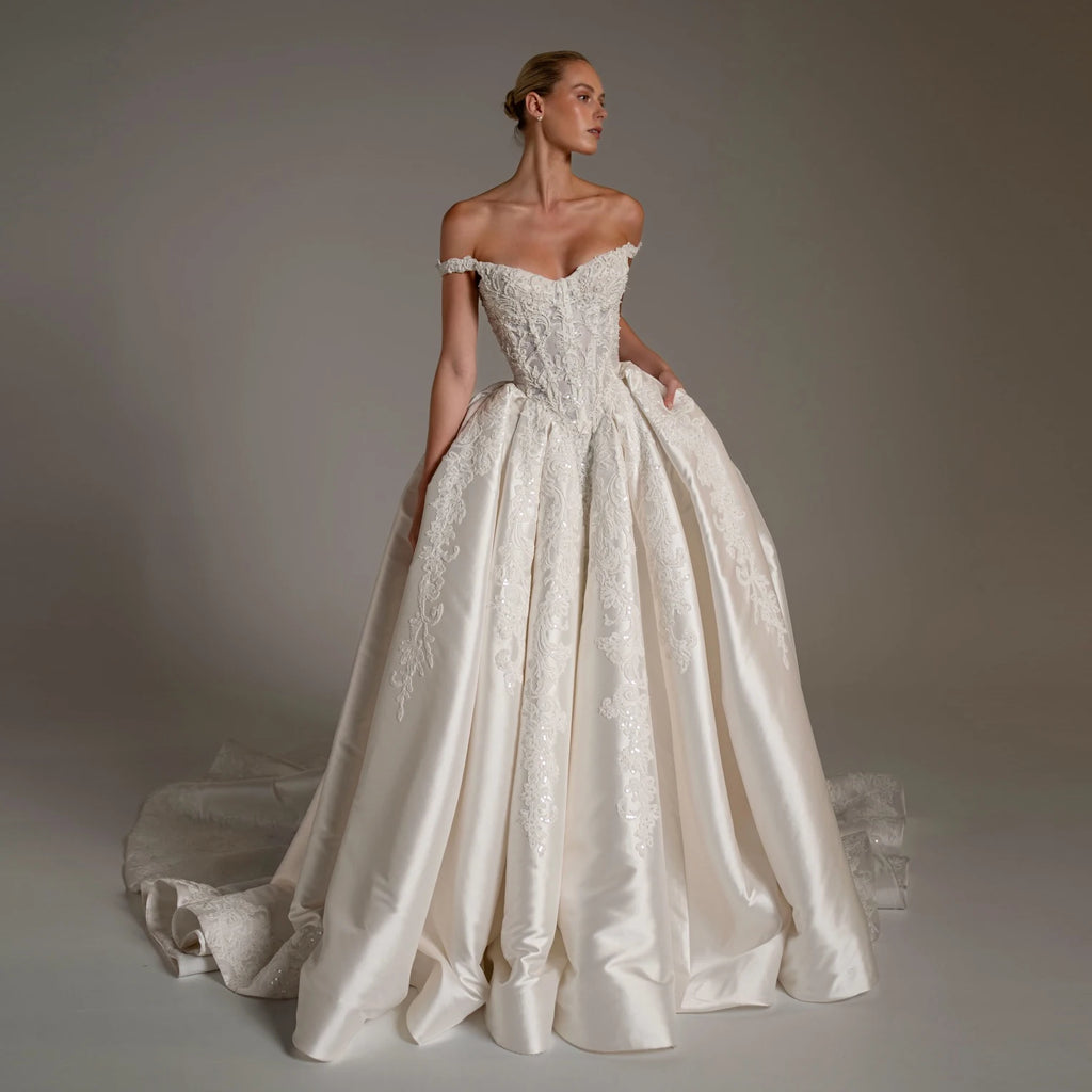Luxury Off-Shoulder Appliqué Wedding Dress