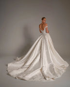 Luxury Off-Shoulder Appliqué Wedding Dress