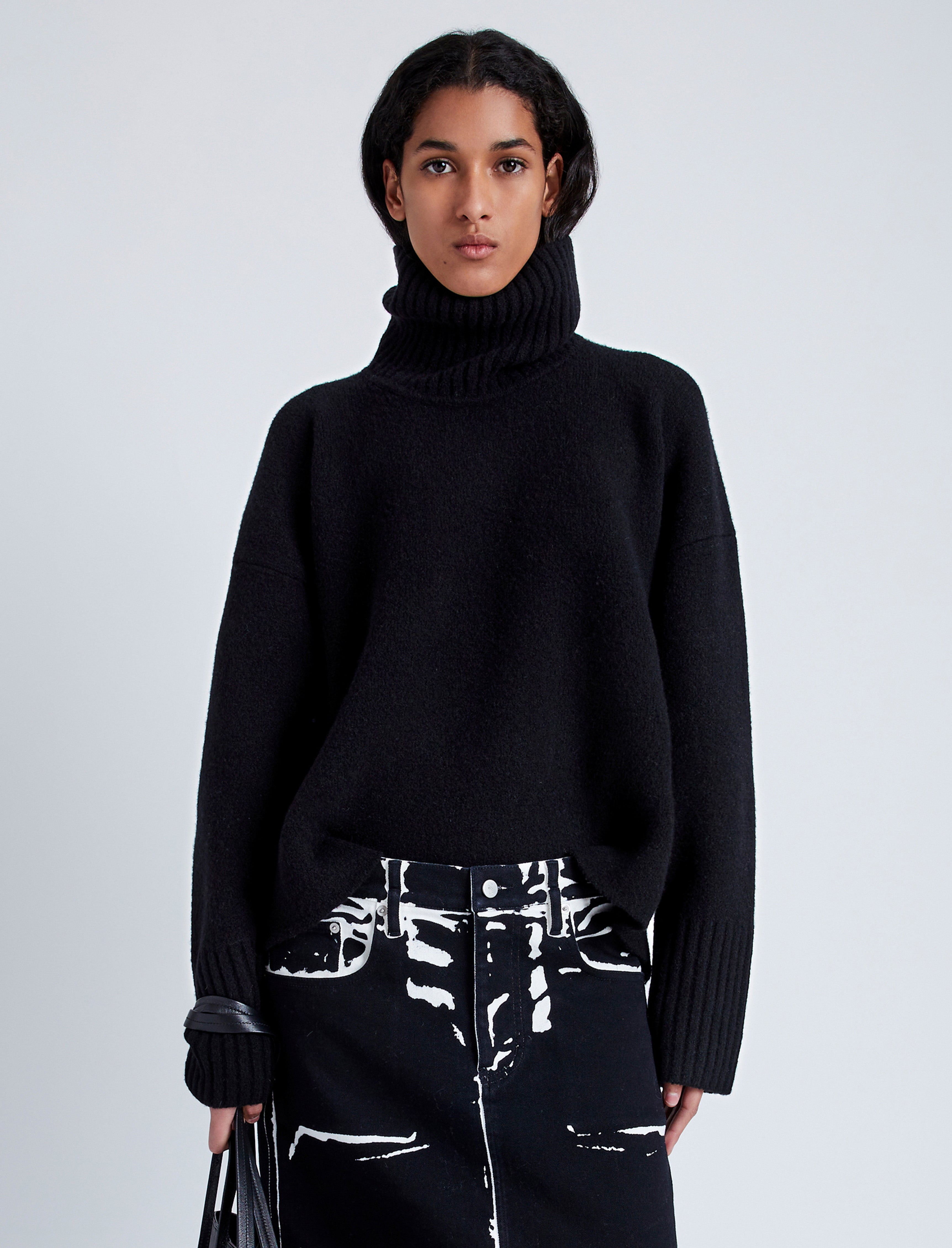 Sandy Women's Turtleneck Sweater | Eco-Friendly Cashmere Blend 1