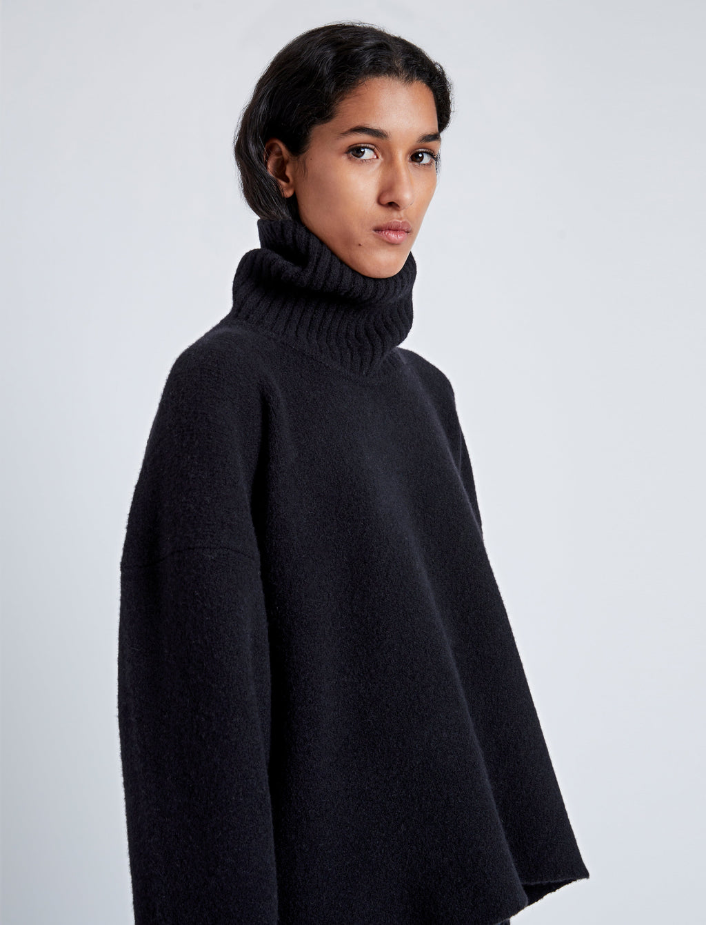 Sandy Women's Turtleneck Sweater | Eco-Friendly Cashmere Blend 5