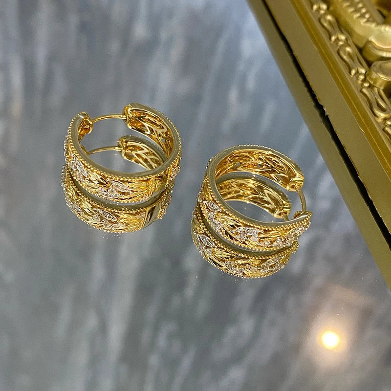18K Gold Diamond Jewelry Set