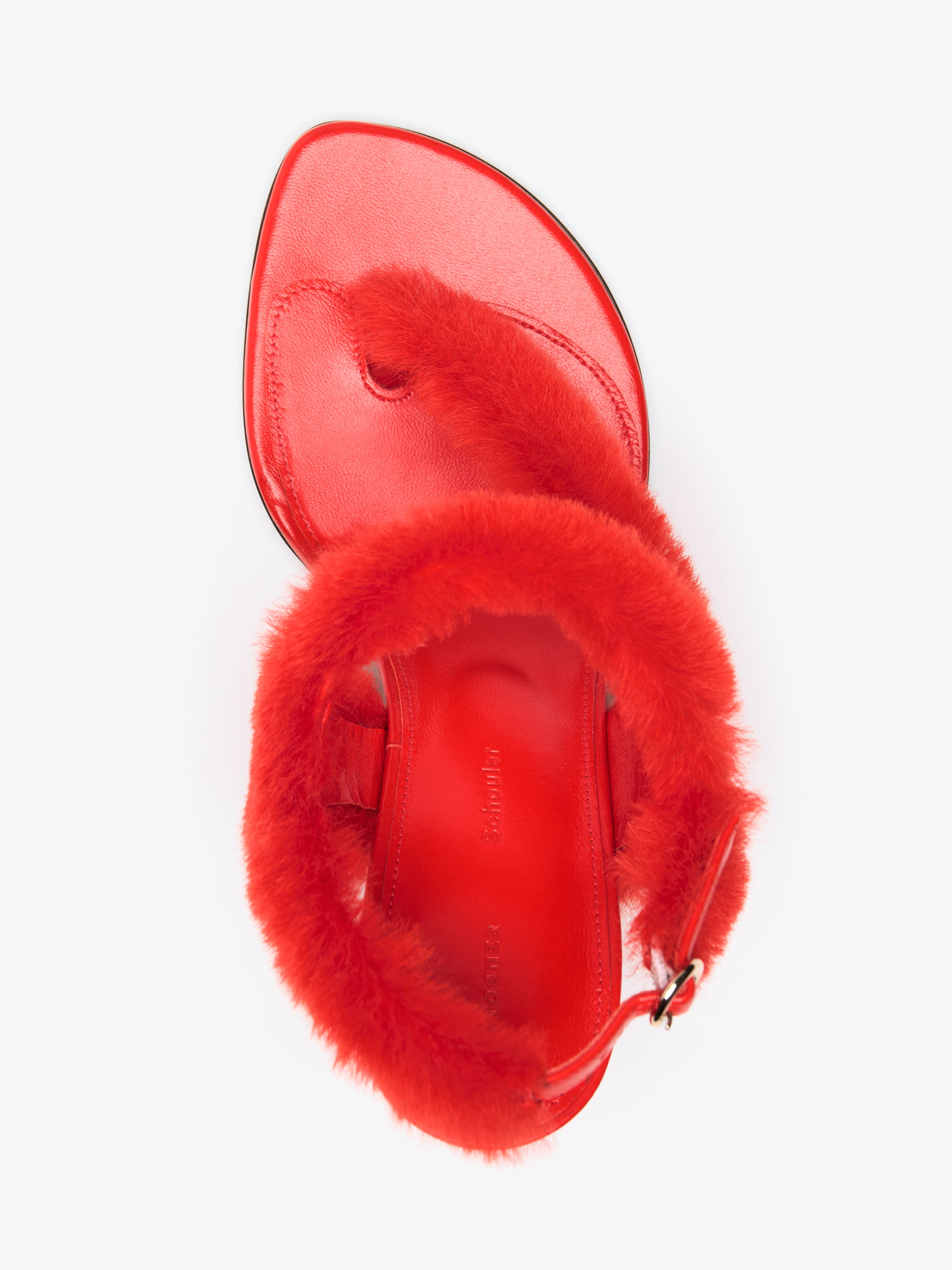 Tee Women's Sandals | Plush Shearling, T-Strap Design 2