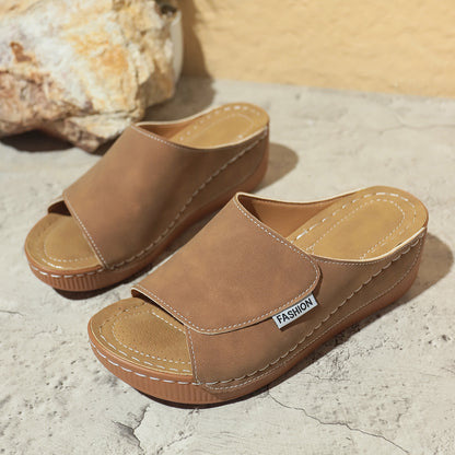 Sandales d’Été Femme à Semelle Épaisse – Style Bohème