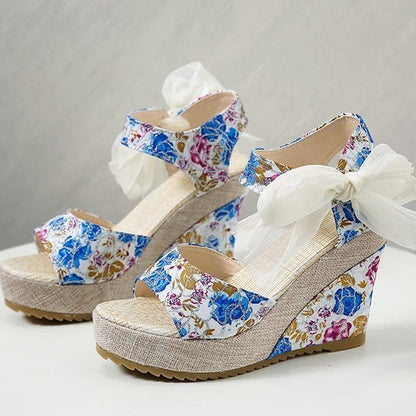 Sandales Croisées Style Décontracté & Confort Absolu